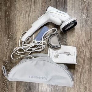 Rowenta Clothing Steamer Wrinkle-Free Fast Luxury Fabric Care Travel-Ready Fresh